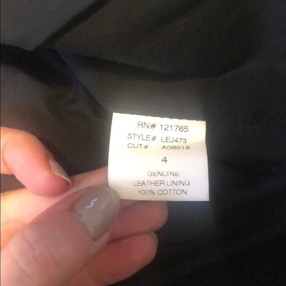 Elegant Leather jacket - Picture 4 of 7